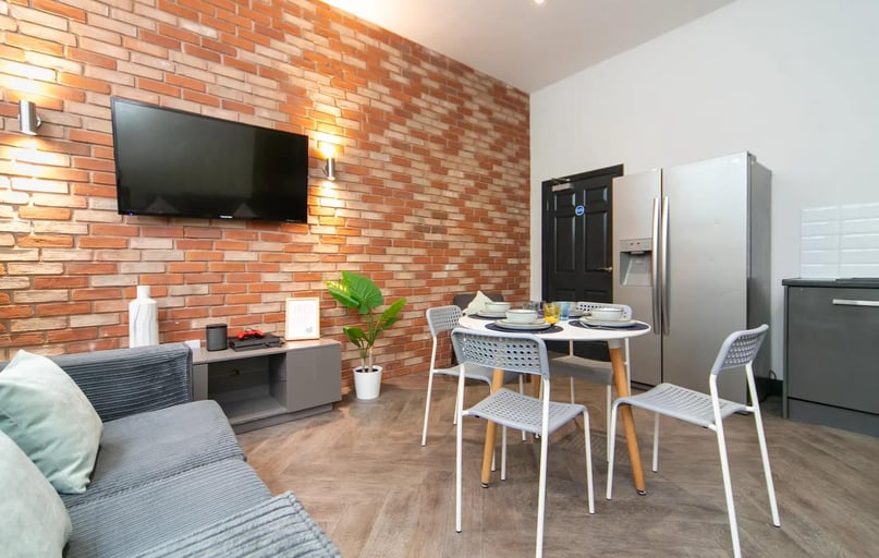 Great Newton Street, Low Hill, Liverpool - Image 1