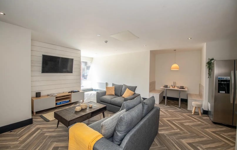 Lower Gill St, Low Hill, Liverpool - Image 1