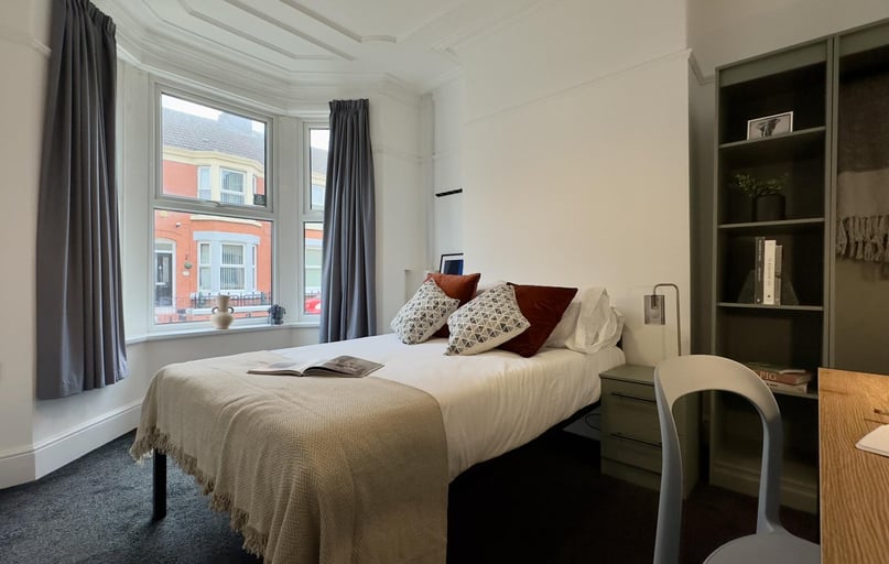 Empress Road, Low Hill, Liverpool - Image 1