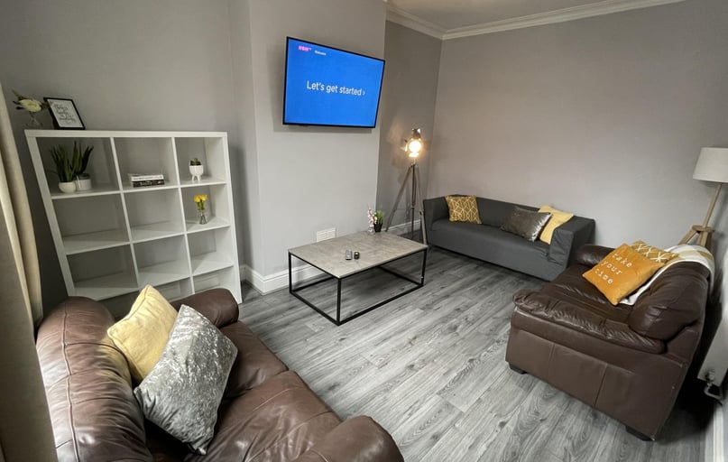 Cheyney Street, Newton, Chester - Image 1