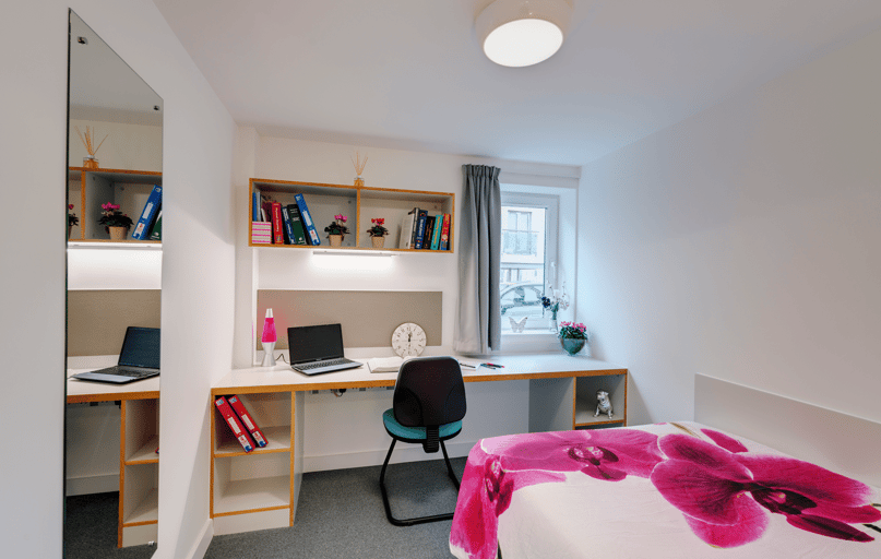 Standard Ensuite, The Old Dairy, 14 Regent Street, Cookworthy, Plymouth - Image 1