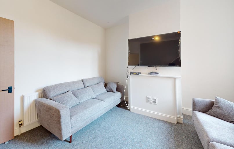 Coronation Avenue, Southdown, Bath - Image 1