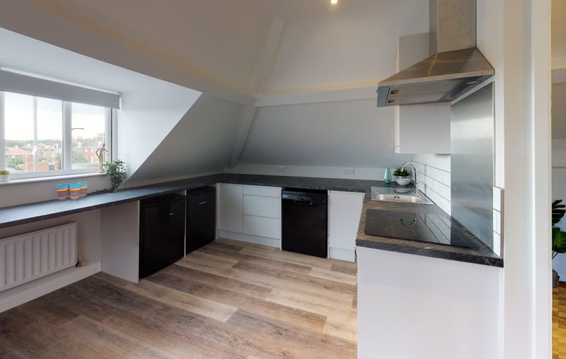 Whiteladies Road, Redland, Bristol - Image 1