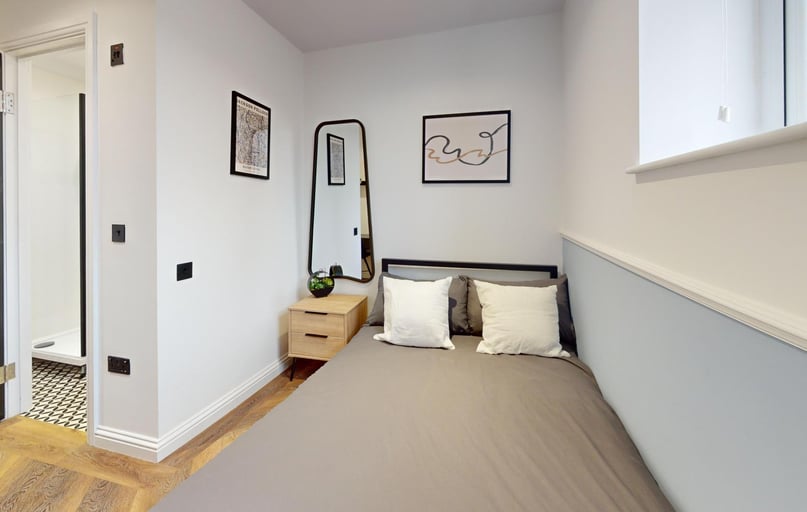 Thurloe Street, Victoria Park, Manchester - Image 1