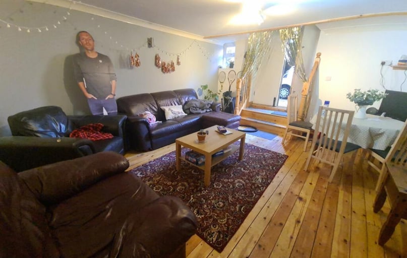 St. Johns Avenue, Hyde Park, Leeds - Image 1