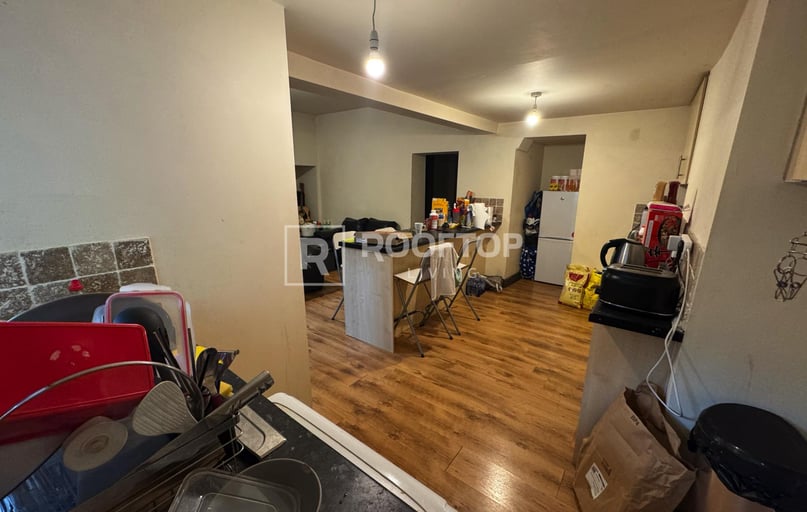 Moorland Avenue, Hyde Park, Leeds - Image 1