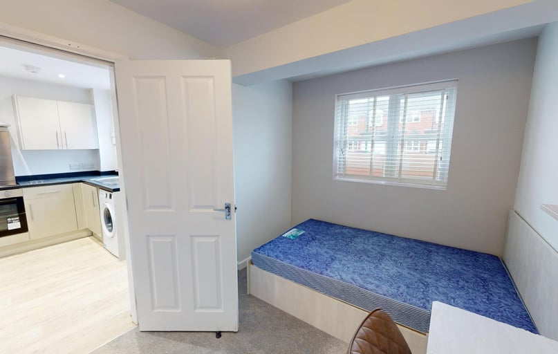 Heron Drive, Lenton, Nottingham - Image 1