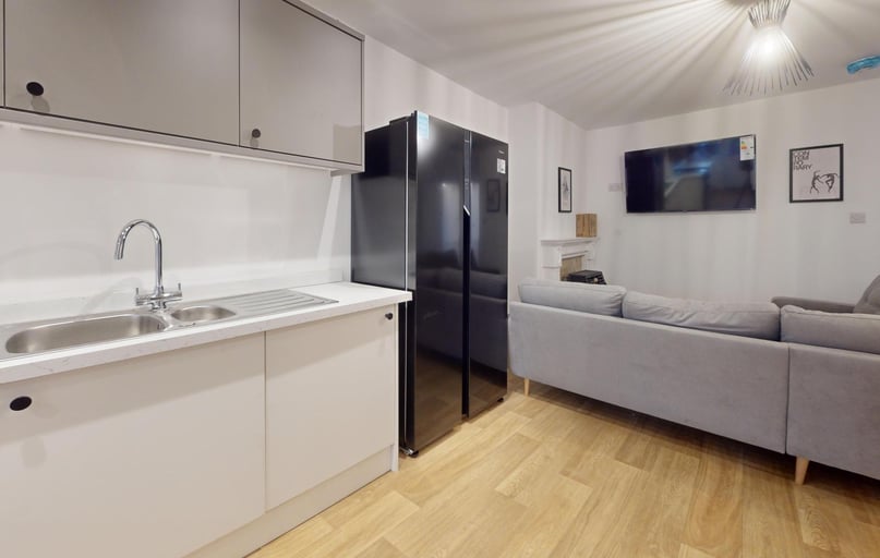 High Street, Twerton, Bath - Image 1