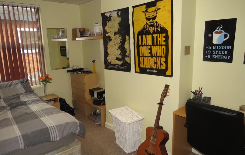 Warners Lane, City Centre, Loughborough - Image 1