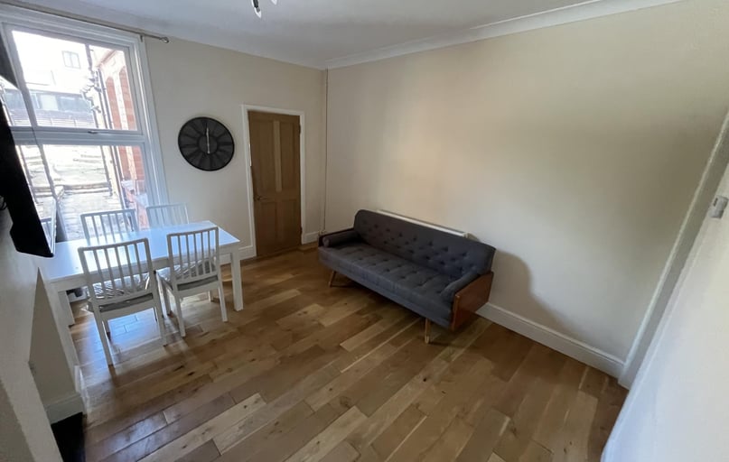 George Street, City Centre, Loughborough - Image 1