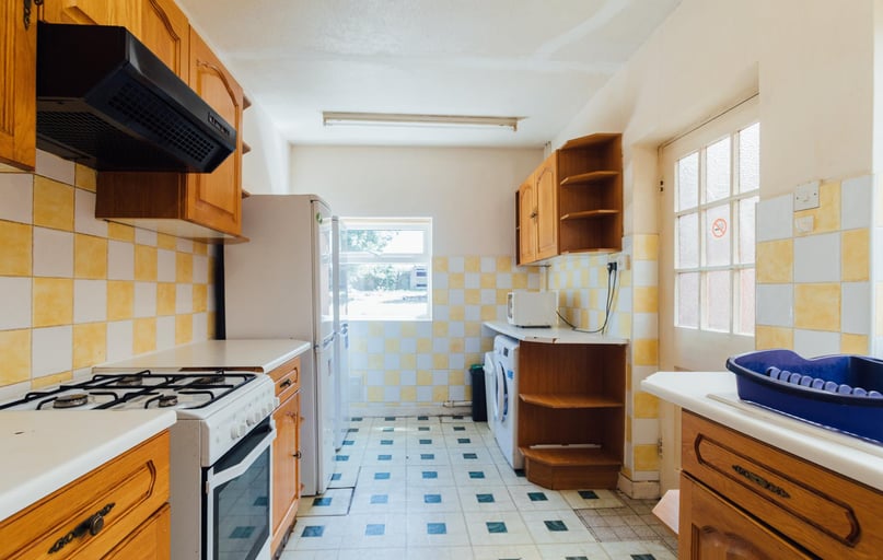 Forest Road, City Centre, Loughborough - Image 1