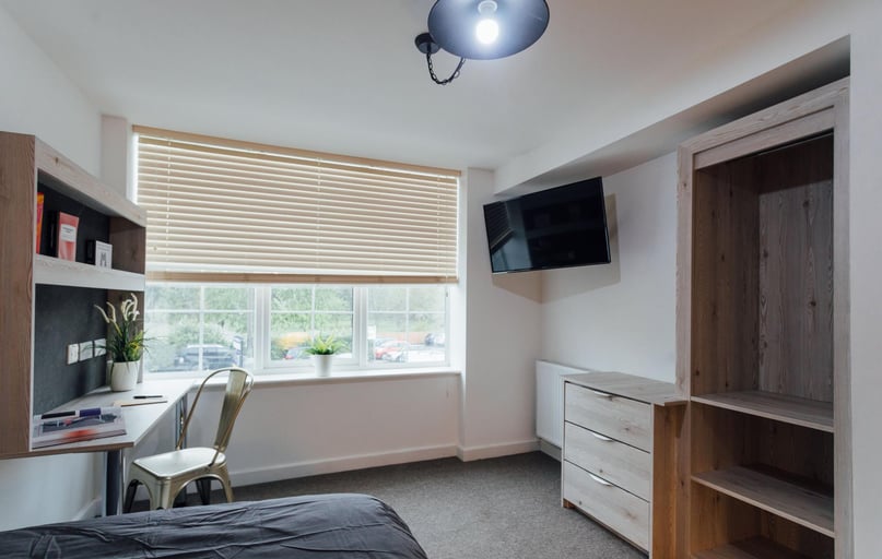 Devonshire House, City Centre, Loughborough - Image 1