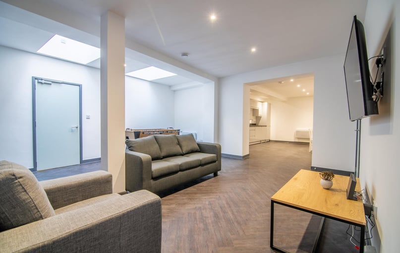Devonshire House, City Centre, Loughborough - Image 1