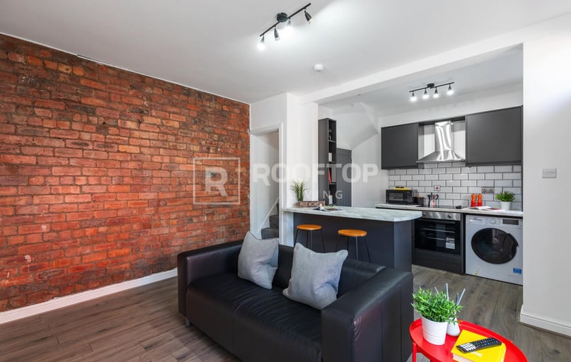 Glossop Grove, Rampart Road, Leeds - Image 1