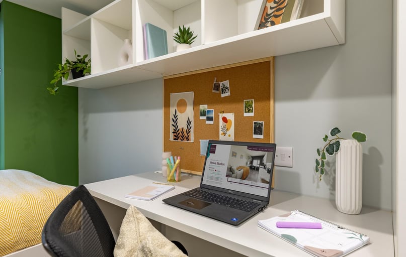 Platinum Studio, Venue Studios, 333-337 New Cross Road, Lewisham, London - Image 1