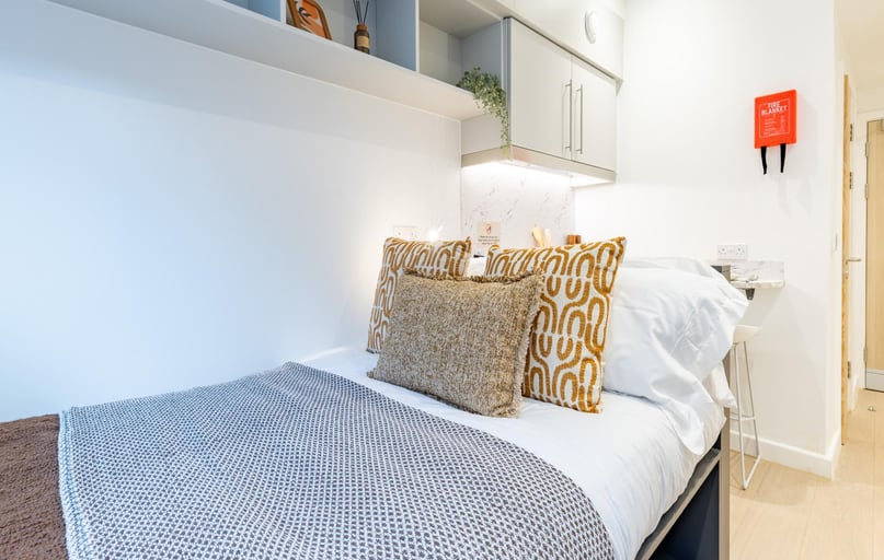 Bronze Studio, Paddington Citi View, 15-25 Talbot Square, Paddington, London - Image 1