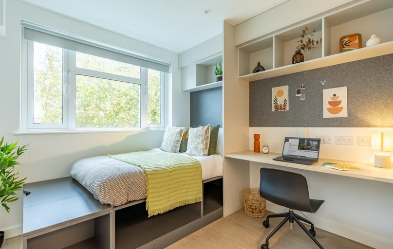 Gold Plus Studio With Balcony, Paddington Citi View, 15-25 Talbot Square, Paddington, London - Image 1