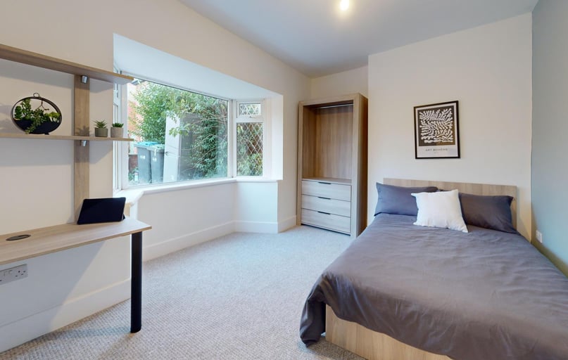 Long Acres, Gilesgate, Durham - Image 1