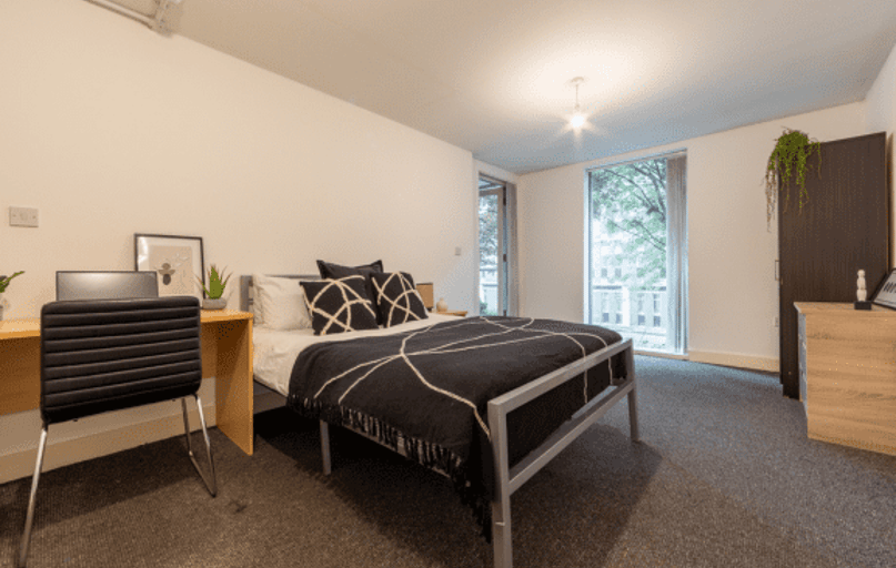 Gold Non Ensuite, The Grafton, 60 Grafton Street, Ardwick, Manchester - Image 1