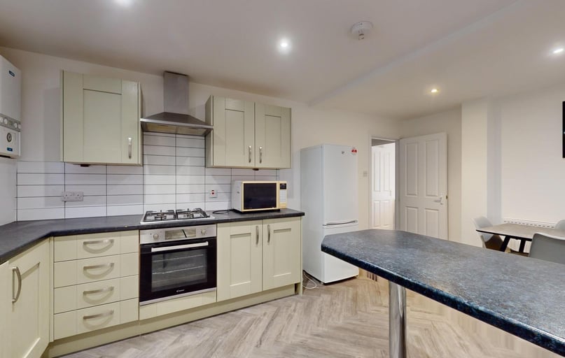 Heaton Road, Withington, Manchester - Image 1