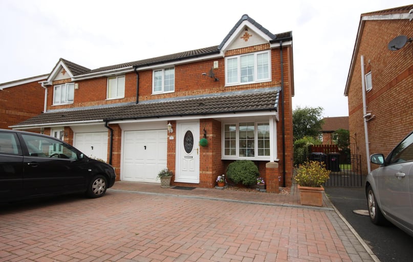 Habgood Drive, Gilesgate, Durham - Image 1