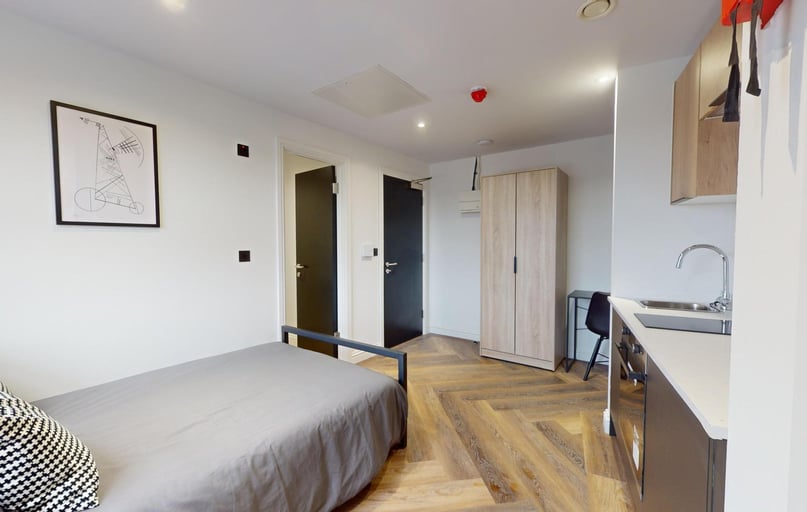 Thurloe Street, Victoria Park, Manchester - Image 1