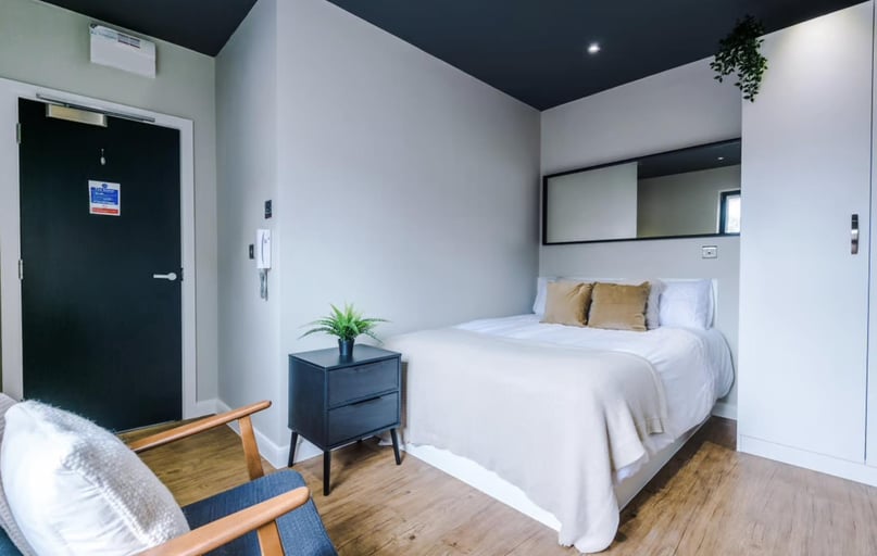 Upper New Walk, Highfields, Leicester - Image 1