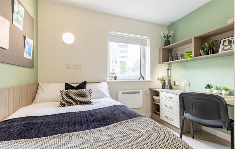 Classic Ensuite, Hamwic Hall, Cook STreet, City Centre, Southampton - Image 1