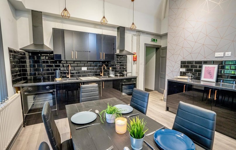 Regent Road, Highfields, Leicester - Image 1