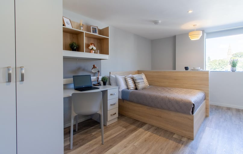 Deluxe Studio, Renslade House, Bonhay Road, Pennsylvania, Exeter - Image 1