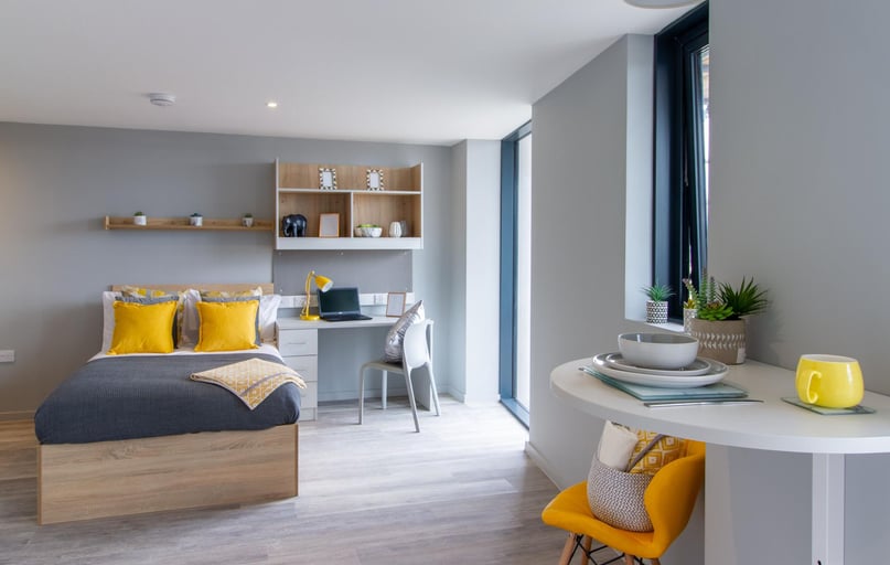 Premium Plus Studio, Renslade House, Bonhay Road, Pennsylvania, Exeter - Image 1