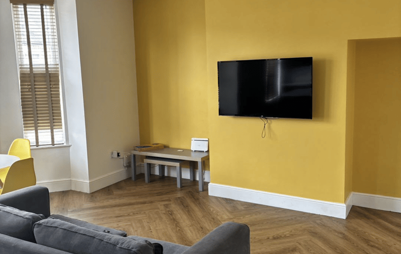 Beverley Road, Newland, Hull - Image 1