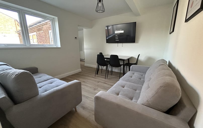 St Bedes Close, Nevilles Cross, Durham - Image 1