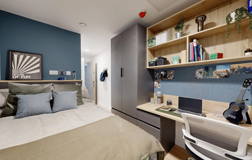 4 Bed Ensuite, Fabric, 77 Talbot Street, Lenton, Nottingham - Image 1