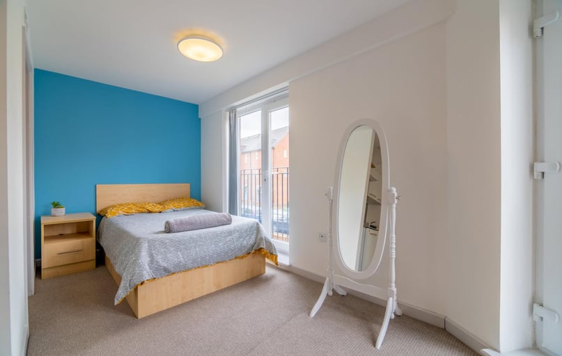 Bywater House, City Centre, Birmingham - Image 1