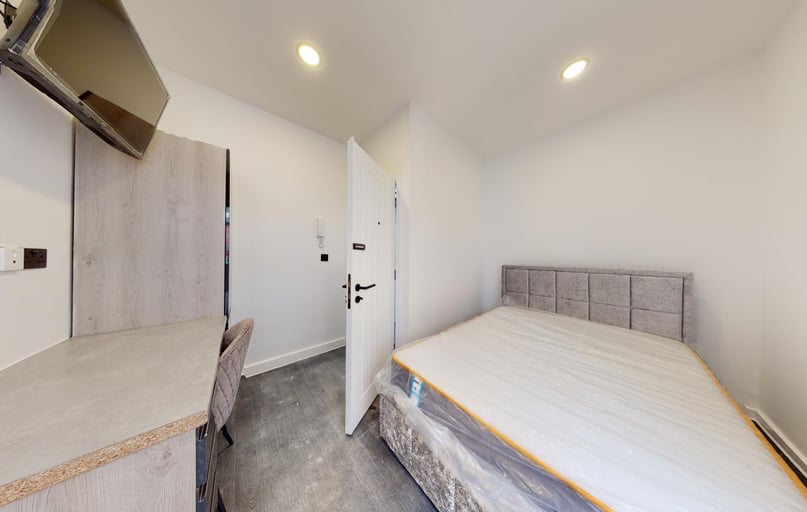 Bridlesmith Gate, City Centre, Nottingham - Image 1