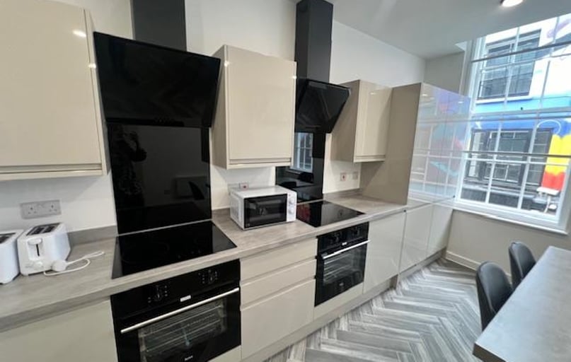 Bridlesmith Gate, Lace Market, Nottingham - Image 1