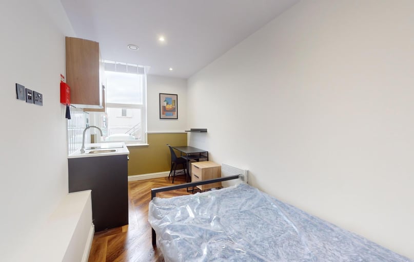 Thurloe Street, Victoria Park, Manchester - Image 1