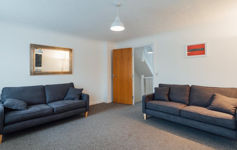 Kingfisher Way, City Centre, Loughborough - Image 1