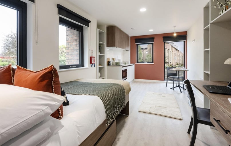 Premium Studio, Raffles Hall, 3 James Street, Heslington, York - Image 1