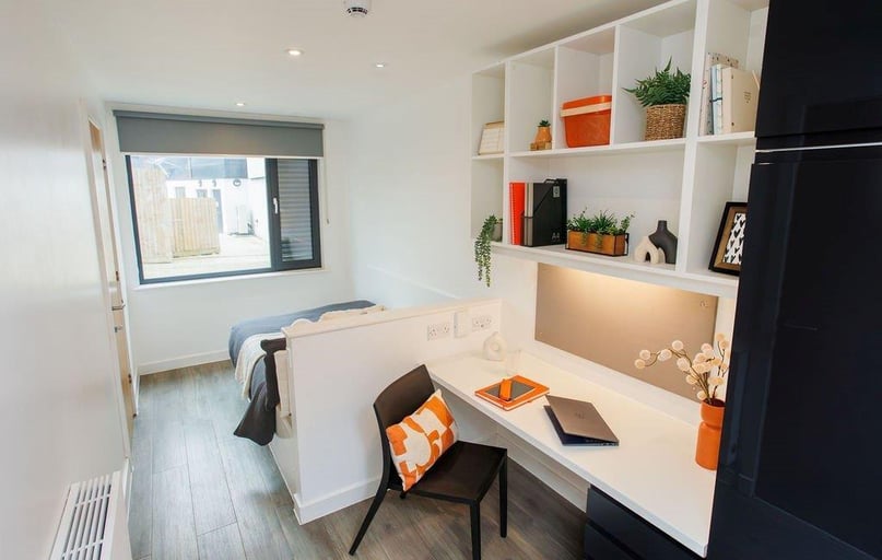 Two Bed Club Apartment - (Two-Bed), Palamon Court, Rhodaus Town, City Centre, Canterbury - Image 1