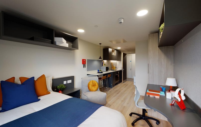 Standard Studio, Stanley Studios, 536-540 Portswood Road, Swaythling, Southampton - Image 1