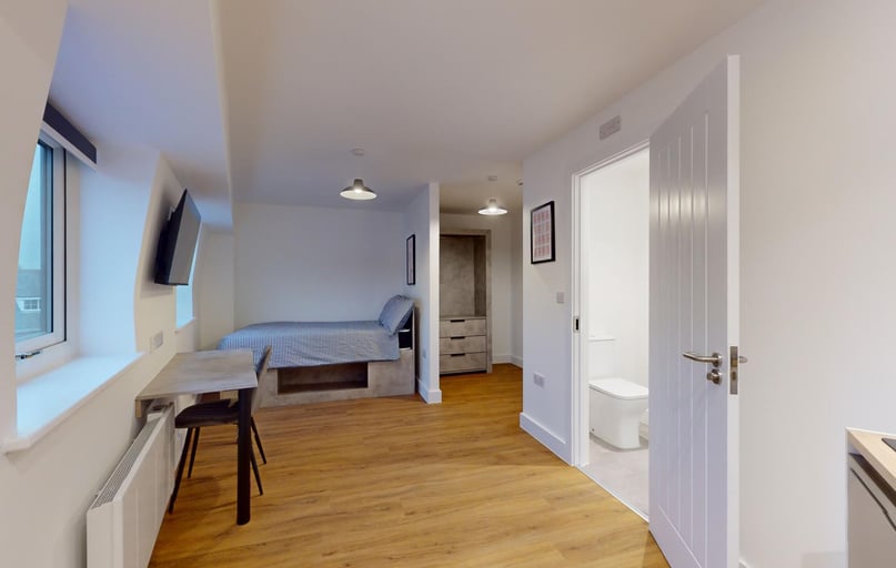Lemyngton Street, City Centre, Loughborough - Image 1