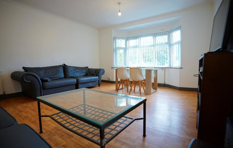 Forest Road, City Centre, Loughborough - Image 1