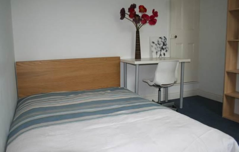 Edward Street, City Centre, Loughborough - Image 1