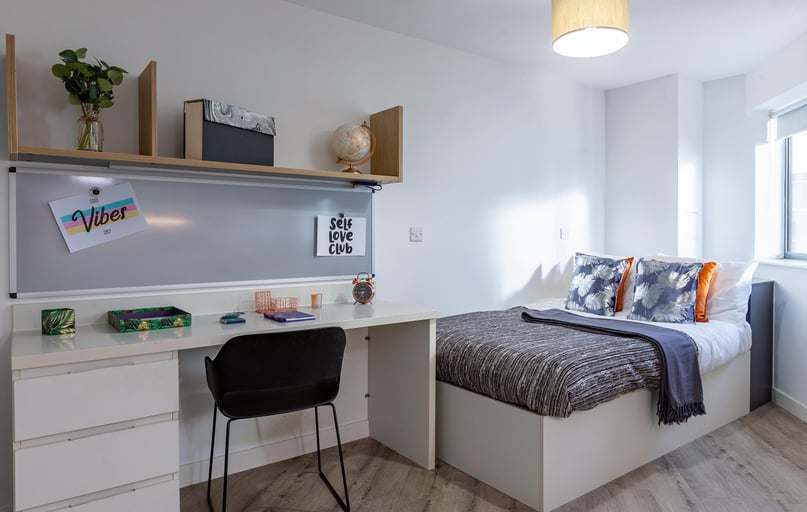 Club Studio, The Fitzalan, Newport Road, City Centre, Cardiff - Image 1