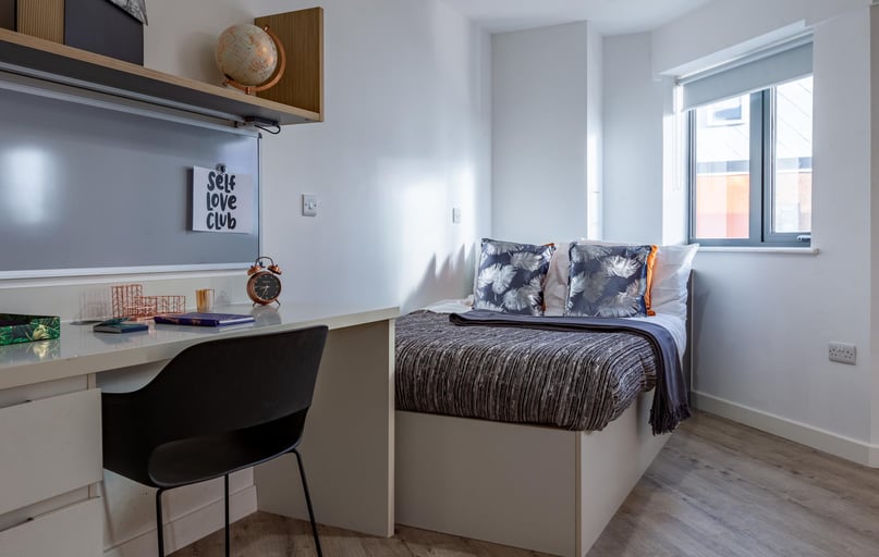 Deluxe Accessible Studio Plus, The Fitzalan, Newport Road, City Centre, Cardiff - Image 1