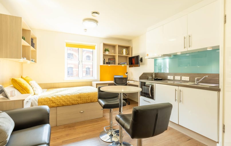 Classic Studio, Iron Bridge Studios, Lower North Street, Pennsylvania, Exeter - Image 1