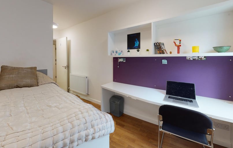 Pipe Lane, City Centre, Bristol - Image 1