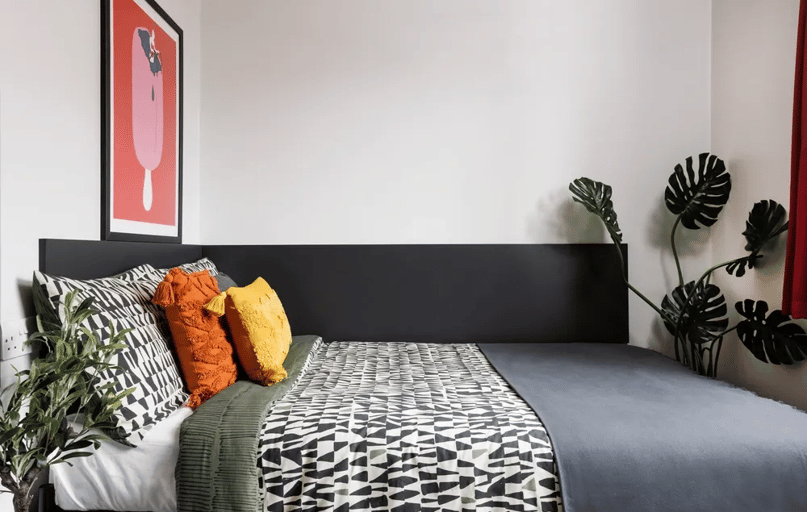 Classic Ensuite, Clarence Dock Village, Clarence Road, City Centre, Leeds - Image 1